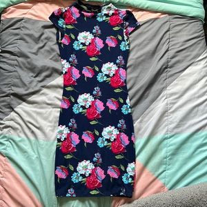 Floral body con dress!